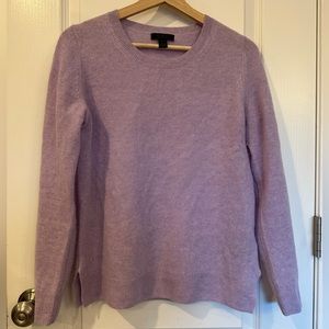 saks fifth avenue 100% cashmere lavender sweater